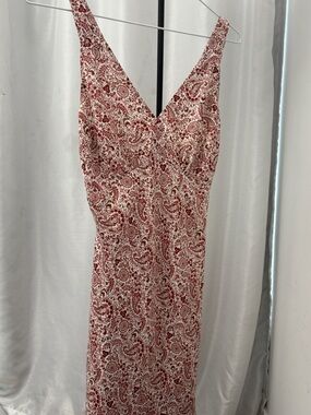 Abercrombie V-Neck Red Paisley Midi Dress